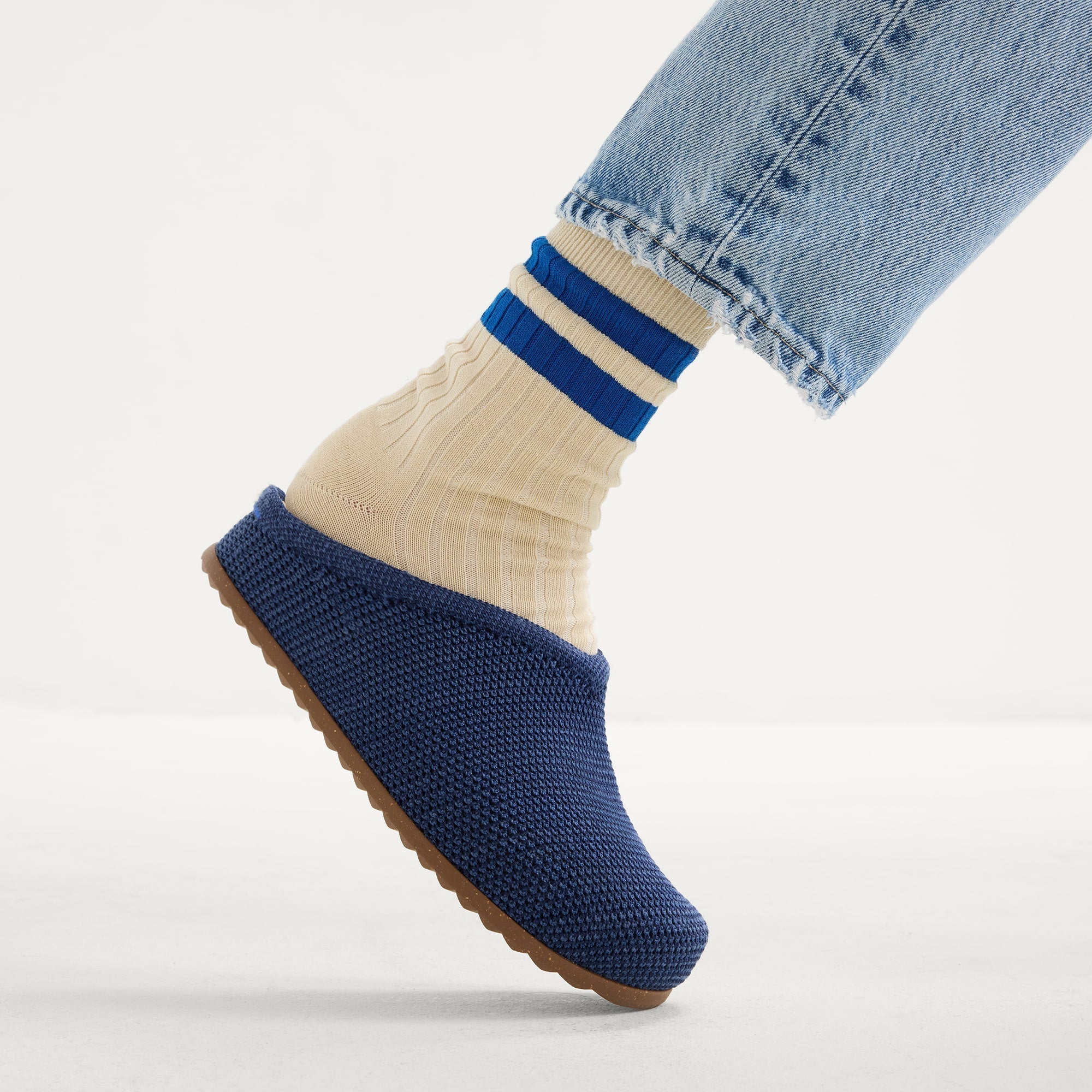 The Casual Clog - Blue Raffia-Knit - Image 2