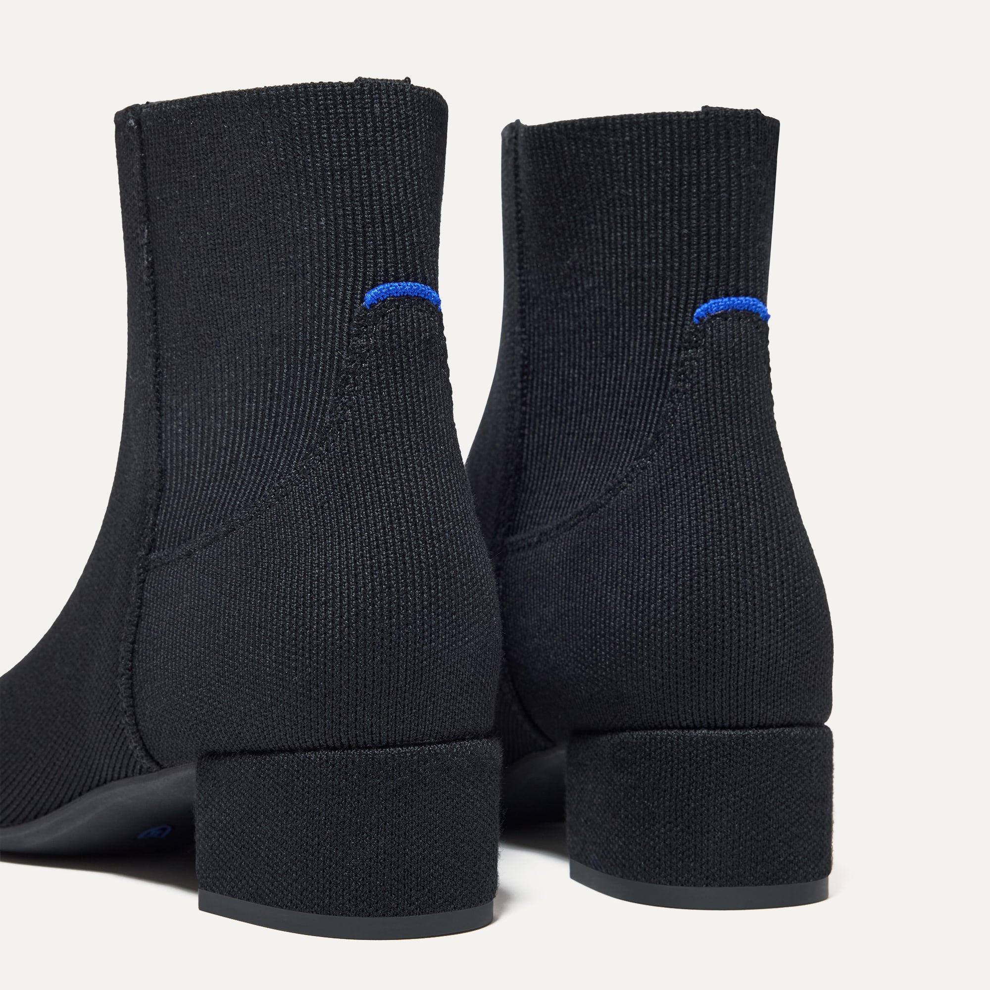 The Classic Boot - Black - Image 4