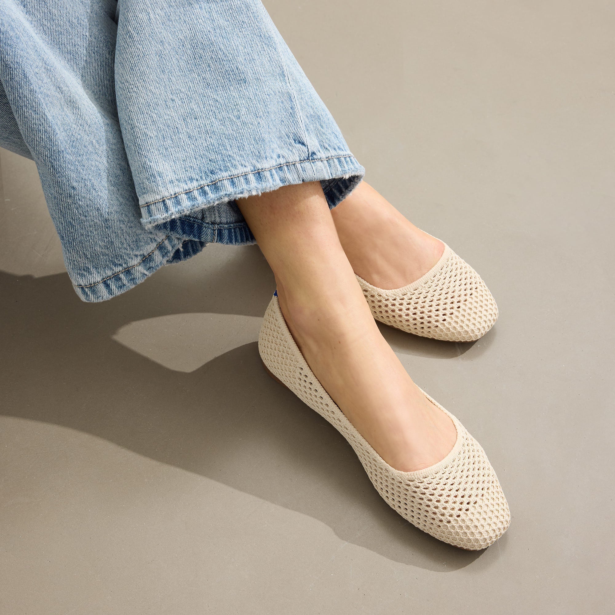 The Max Square - Off White Mesh - Image 2