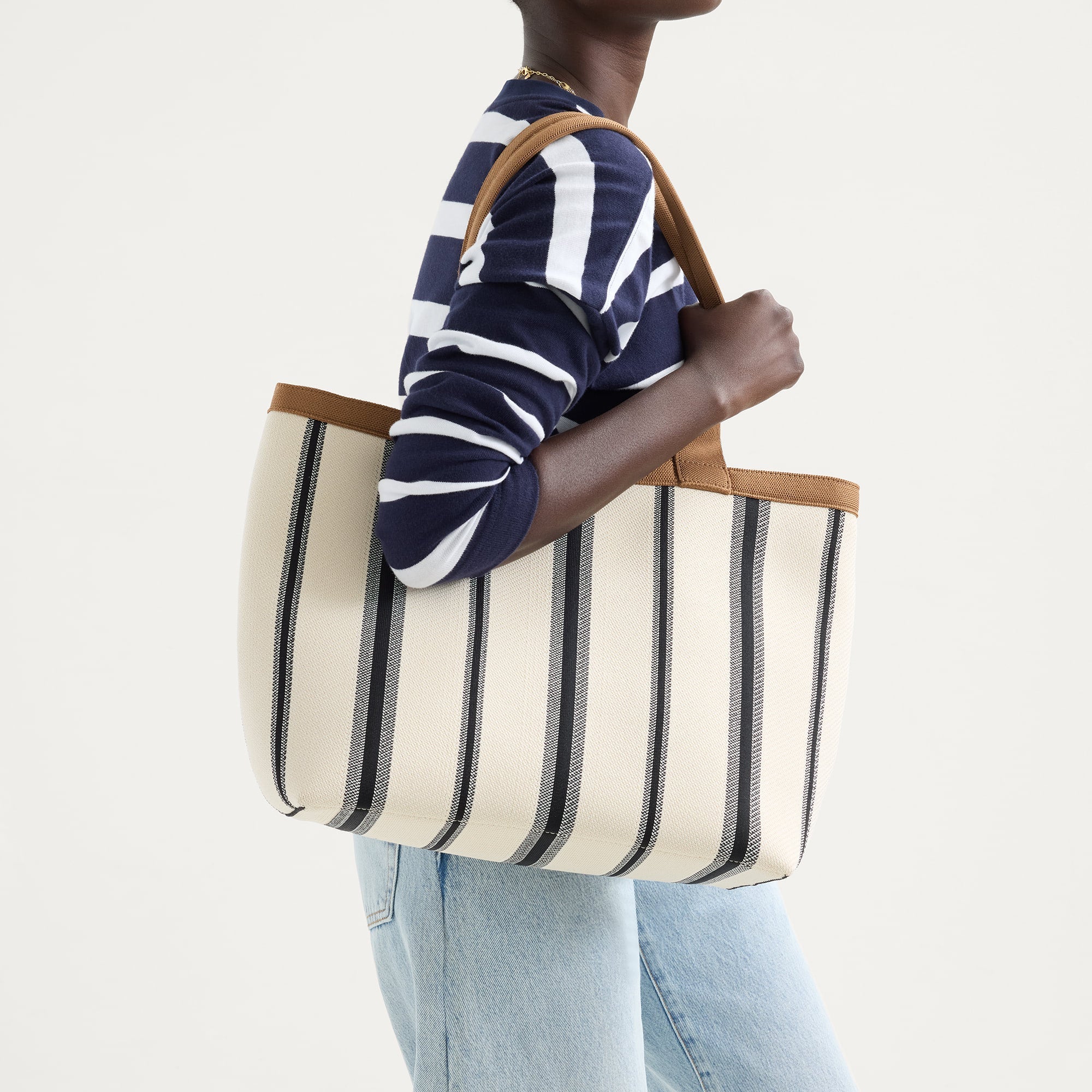 The Lightweight Zip Tote - Coastline - Image 3