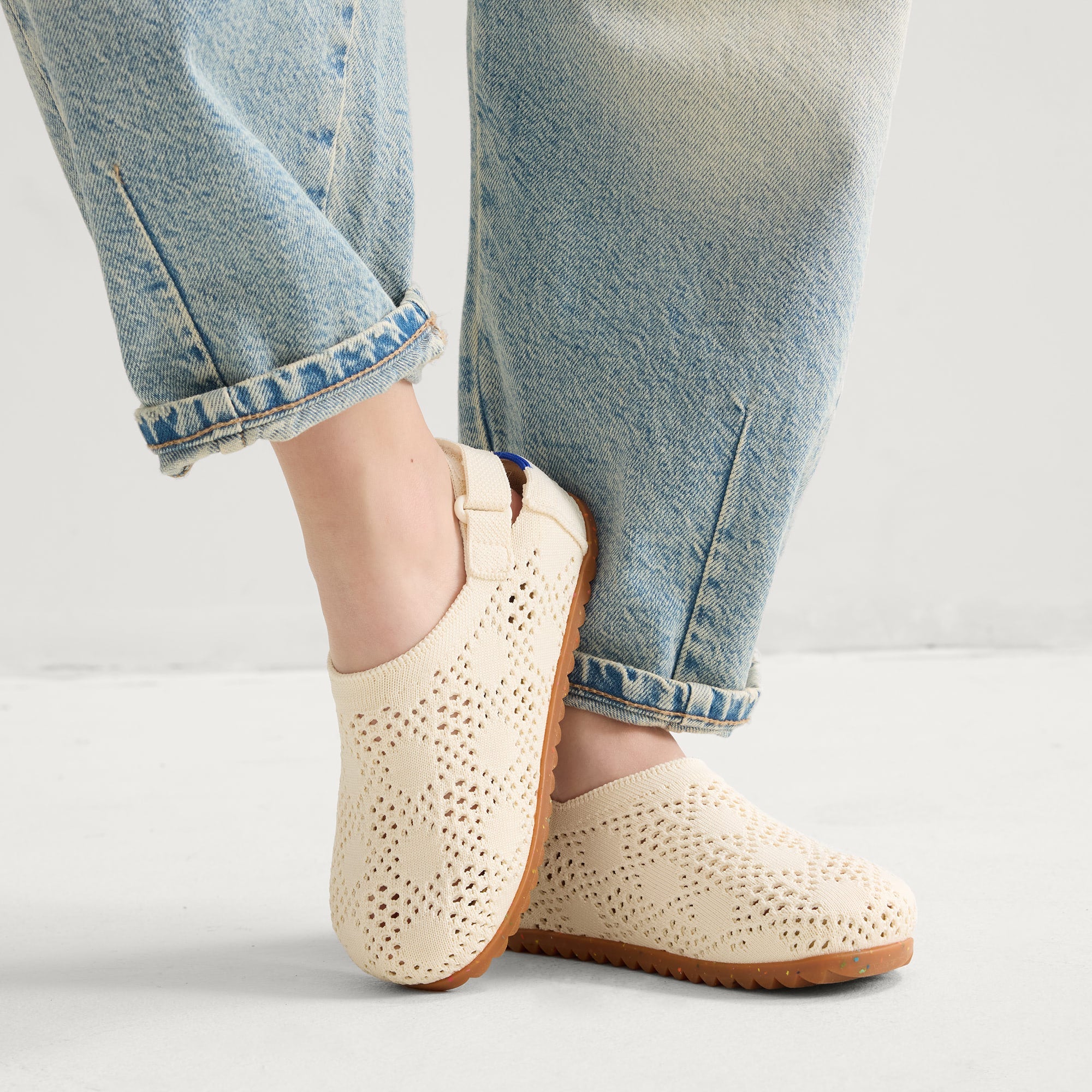 The Kids Clog - White Crochet - Image 2